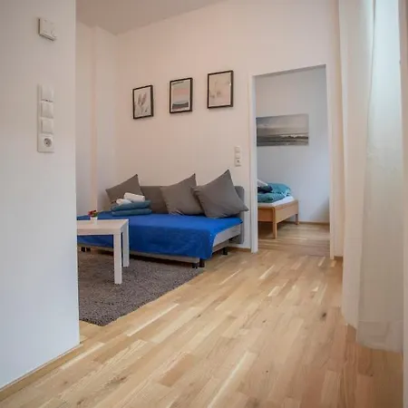 Cozy 1-bedroom In Center Апартаменты Инсбрук