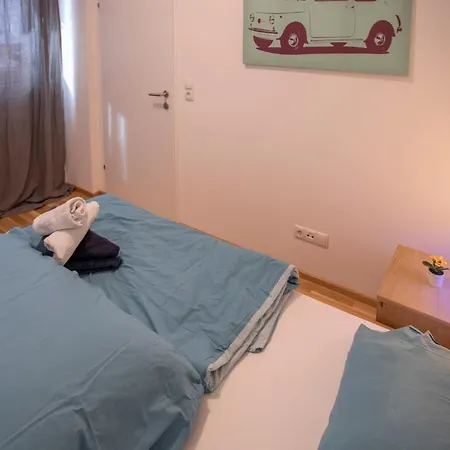 Апартаменты Cozy 1-bedroom In Center *