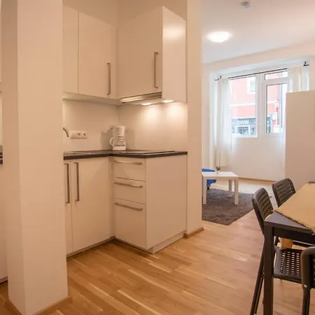 Апартаменты Cozy 1-bedroom In Center Инсбрук